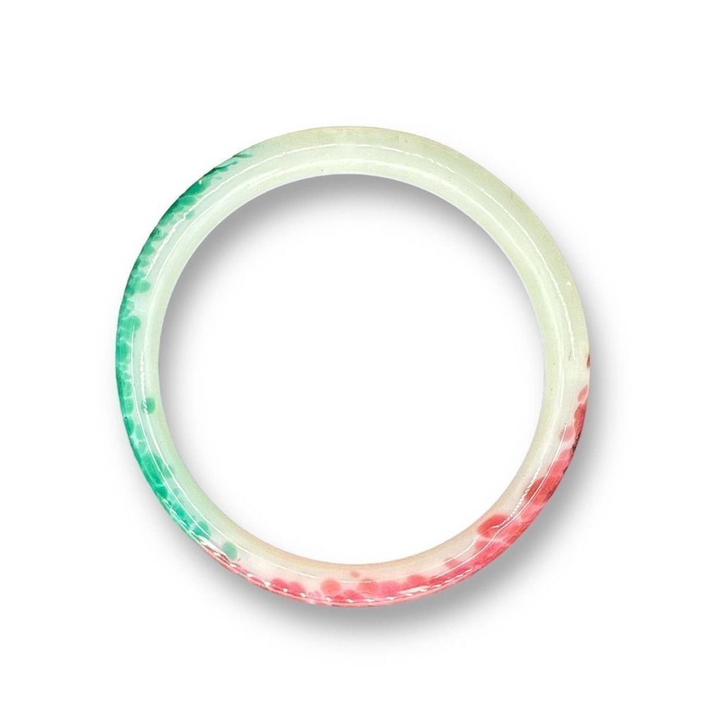 Vintage 60s Peking Glass Heavy Bangle in Off-white Marbled with Green and Pink